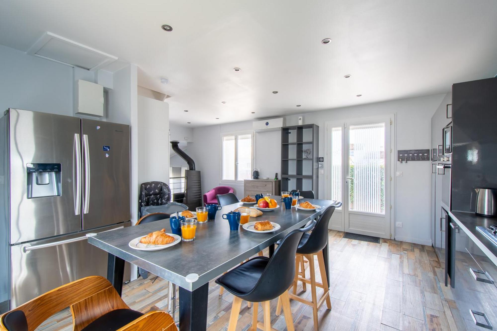 Guesthouse La Costiere - Logements Independants - Espace Piscine Jacuzzi リュネル エクステリア 写真